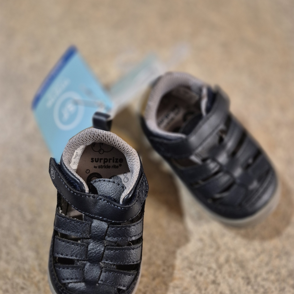 Stride Rite Navy Infant Surprize Sandals Size 3 New With Tags.